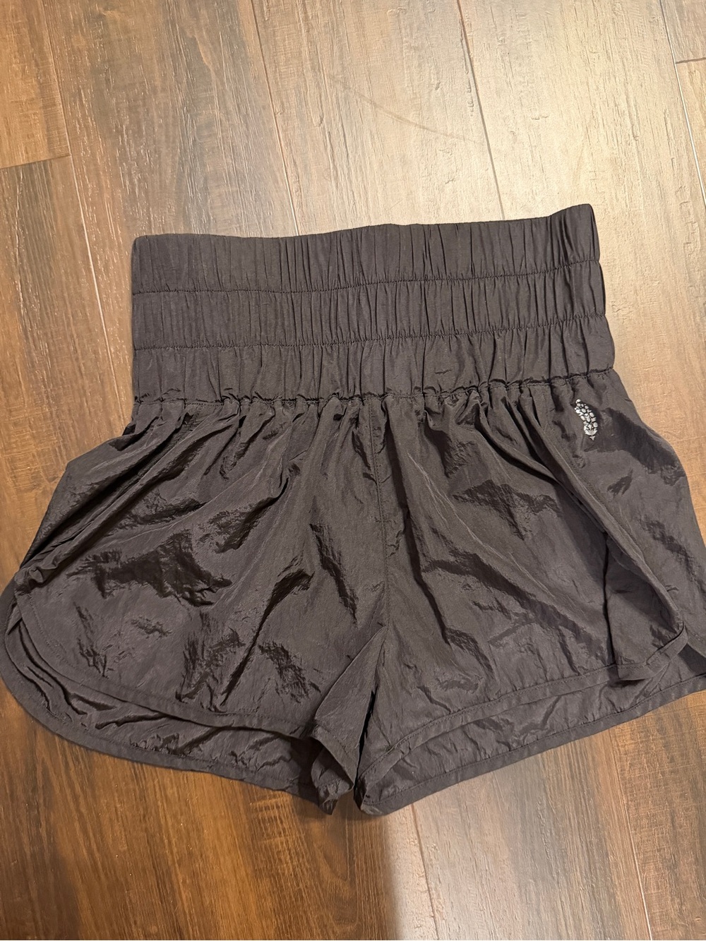 Free People Women’s Medium Way Home Shorts Black Black High-Rise Athletic